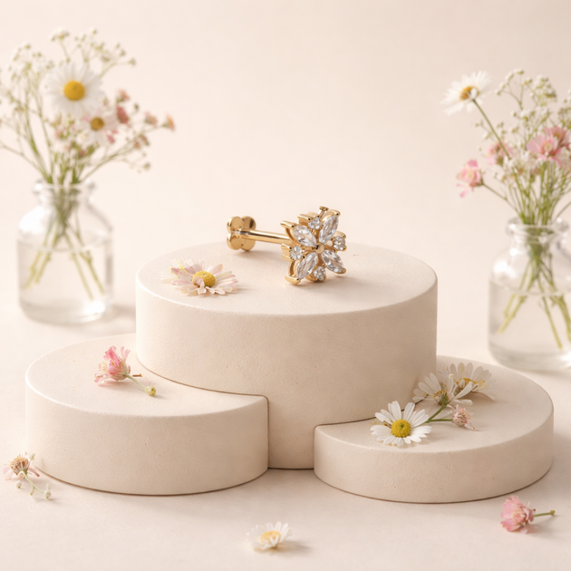 14-LB25 - 14k Yellow Gold Snowflake with Multi Zircon Labret