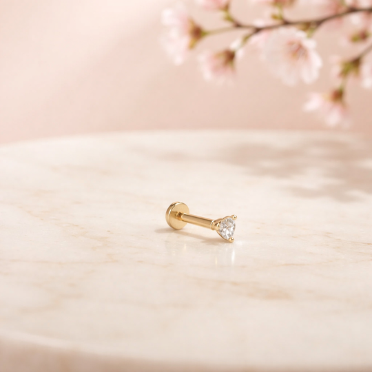 14-LB156 - 16G 14K Yellow Gold Pear‑Shaped CZ Labret Stud