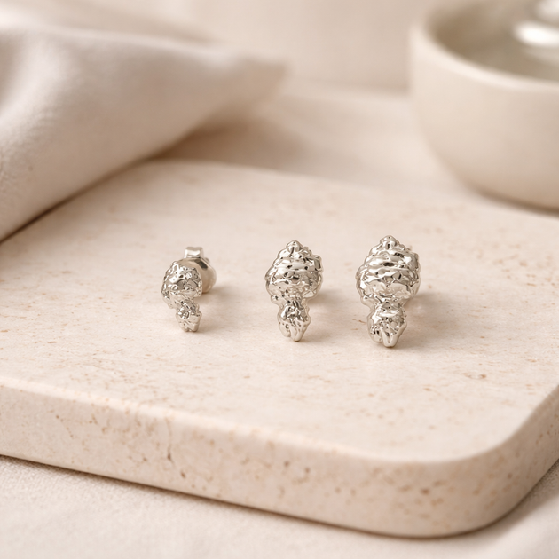 BR-ES532 - Brass Diamond‑Cut Nugget Push‑Back Earrings
