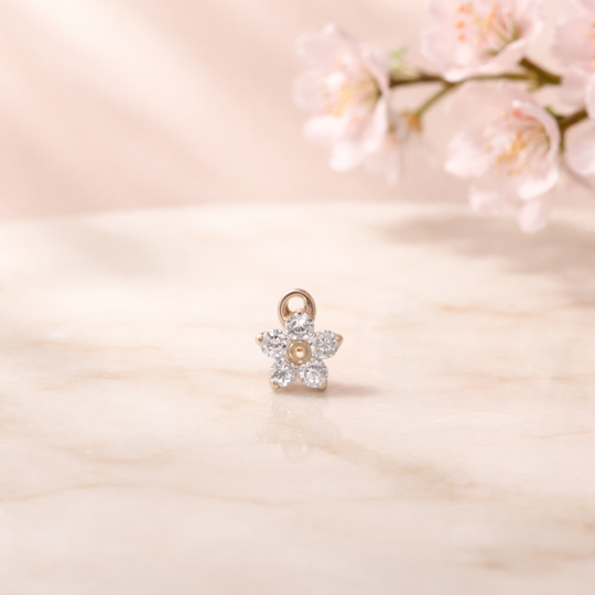 G23-DM23 - 14g G23 Titanium Anchor paired with a Surgical Steel Five‑Petal Flower Dermal Top (Pack of 6)