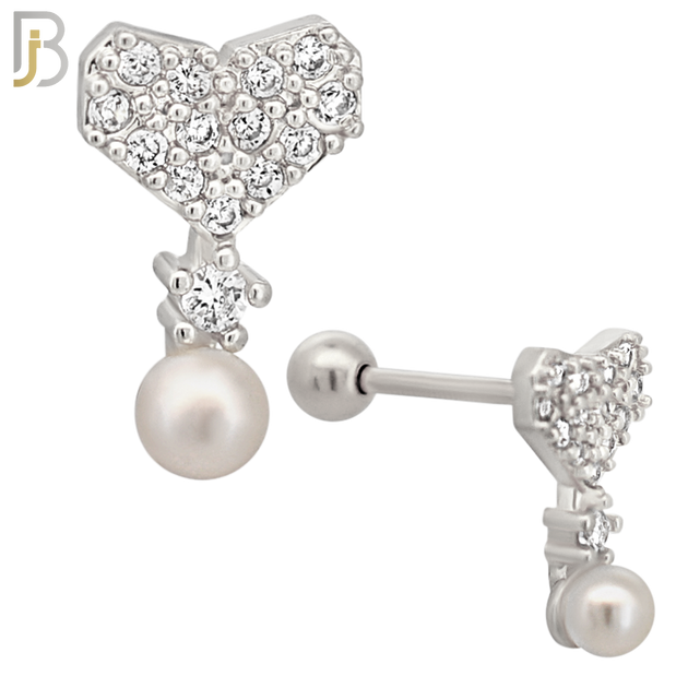 TB100 -  316L Stainless Steel Heart with Multi CZ and Synthetic Pearl Tragus/Cartilage  (PACK OF 6)Barbell image 1